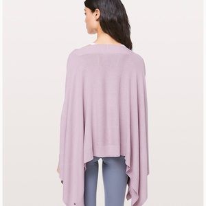 New! Lululemon Forward Flow Cape